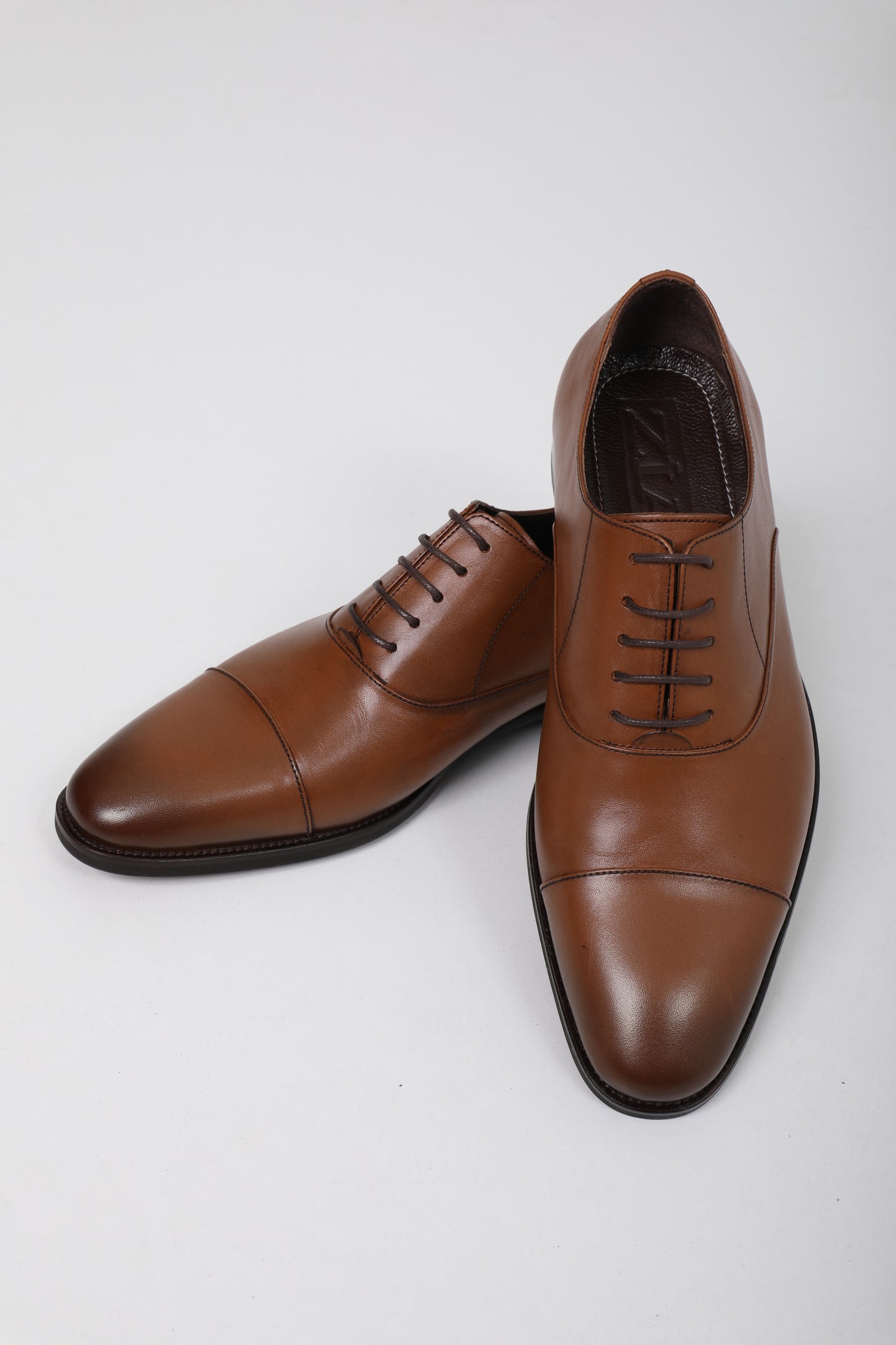 Schoen