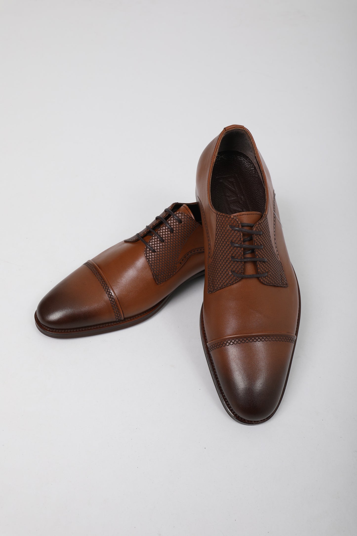 Schoen
