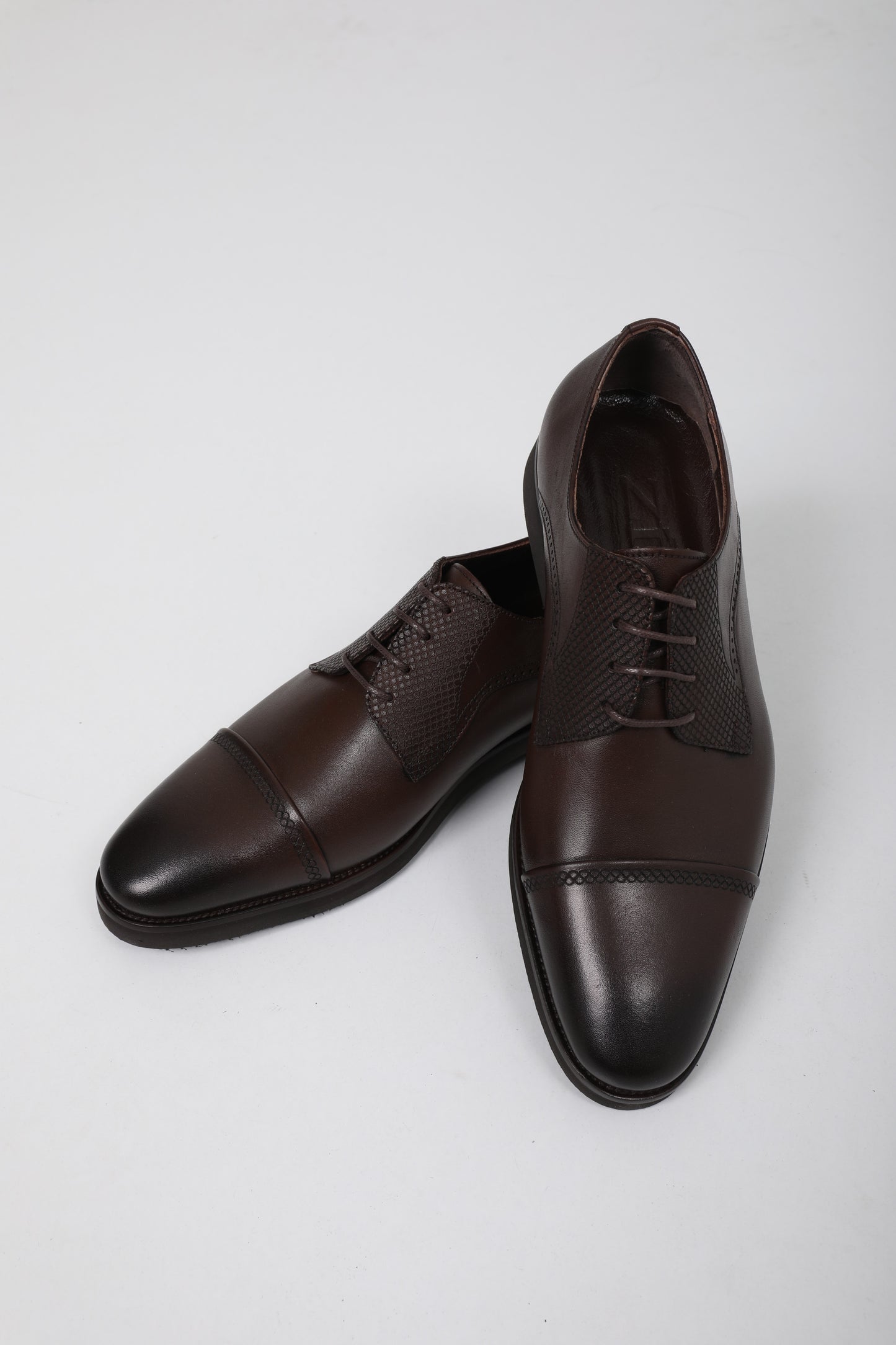 Schoen