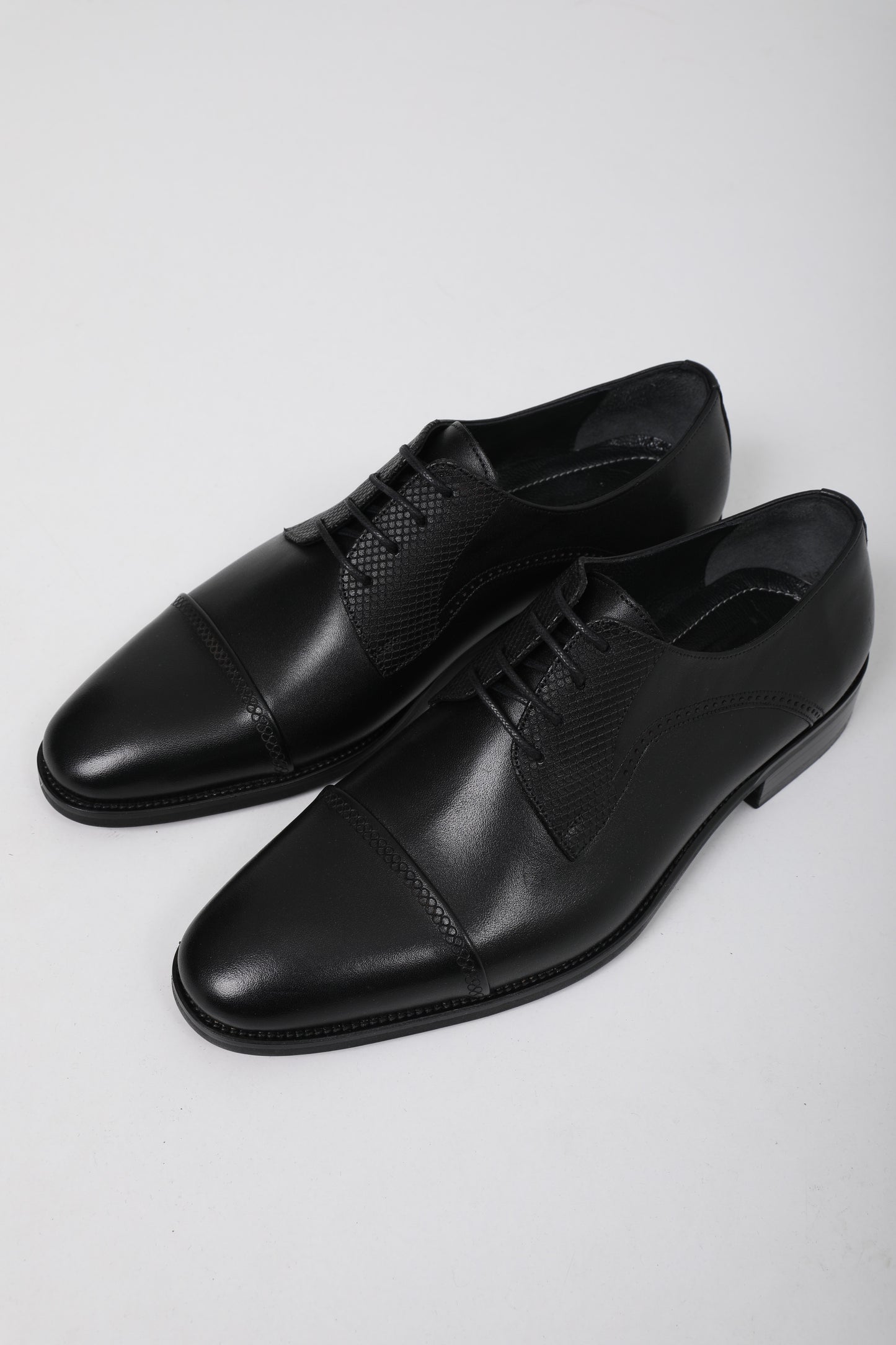 Schoen