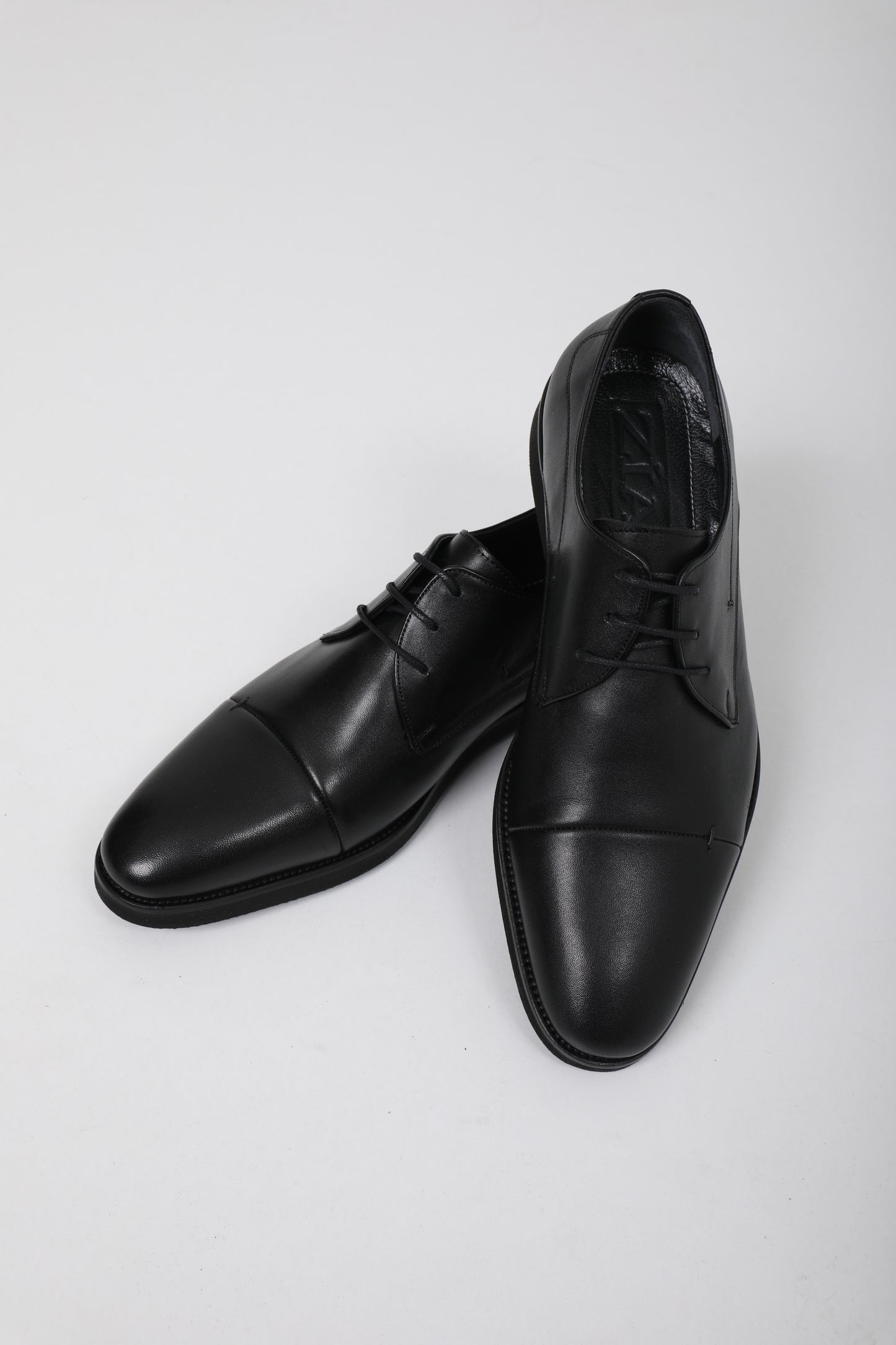 Schoen