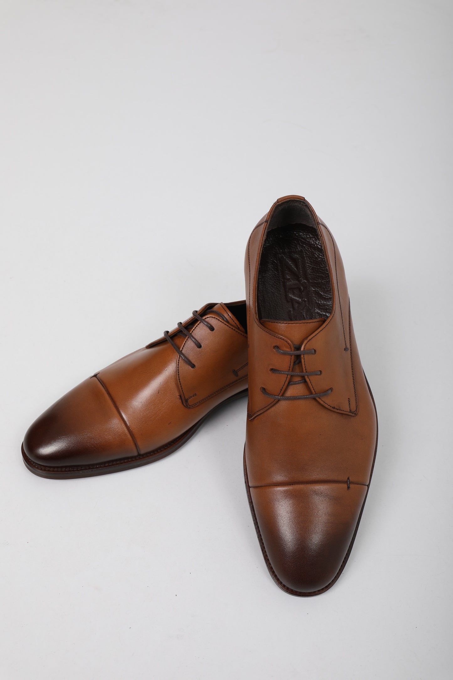Schoen