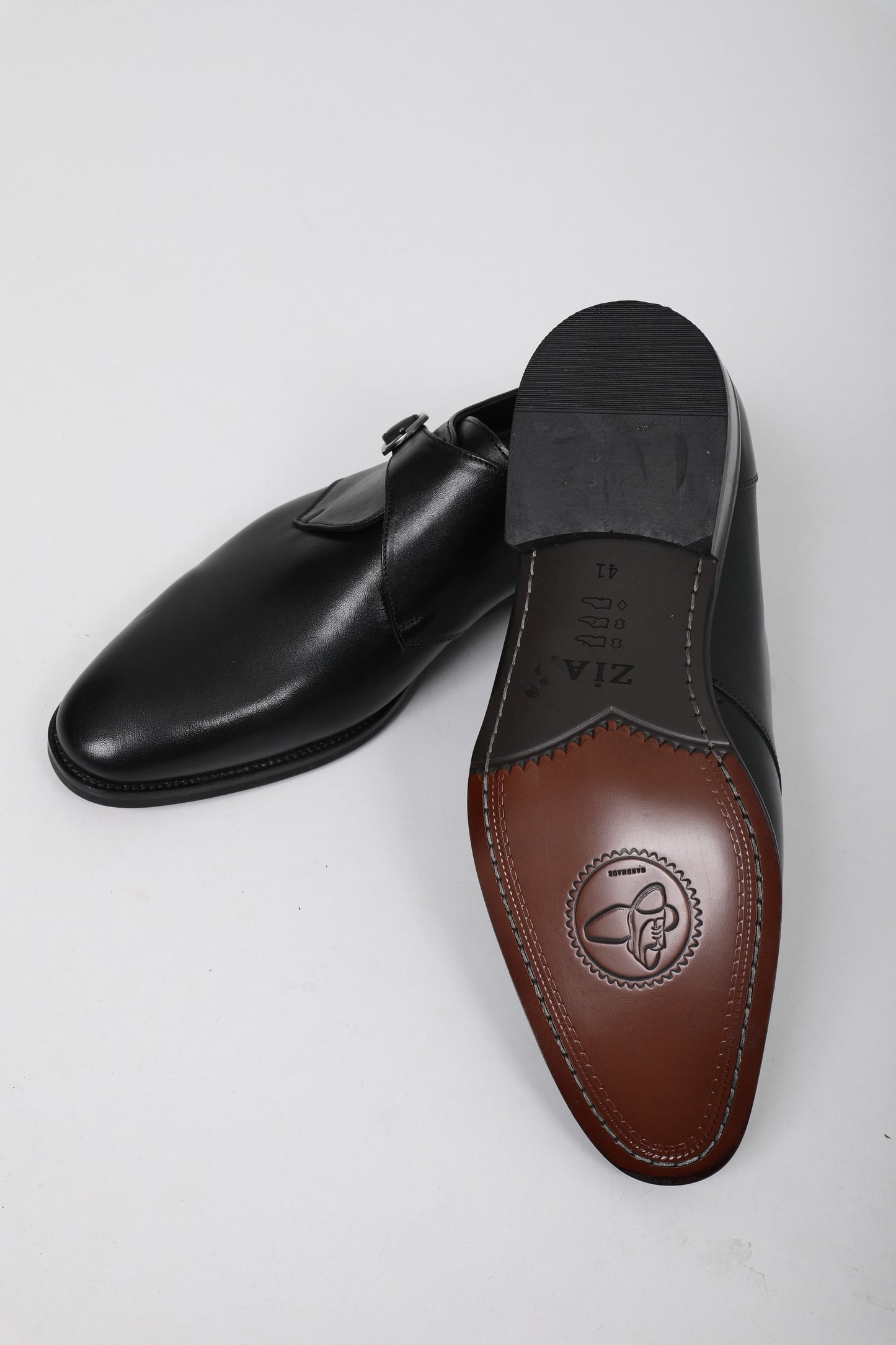 Schoen